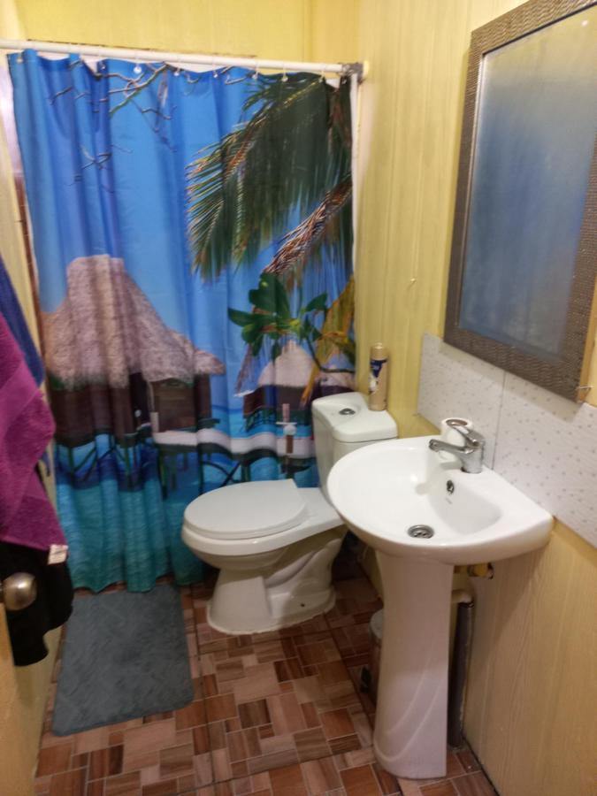 Cabanas Y Hostal Sol De Oriente プエルトモント エクステリア 写真